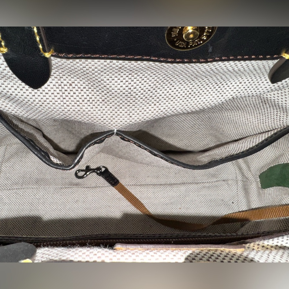 Dooney & Bourke Florentine Large Zip Barlow - Picture 9 of 11
